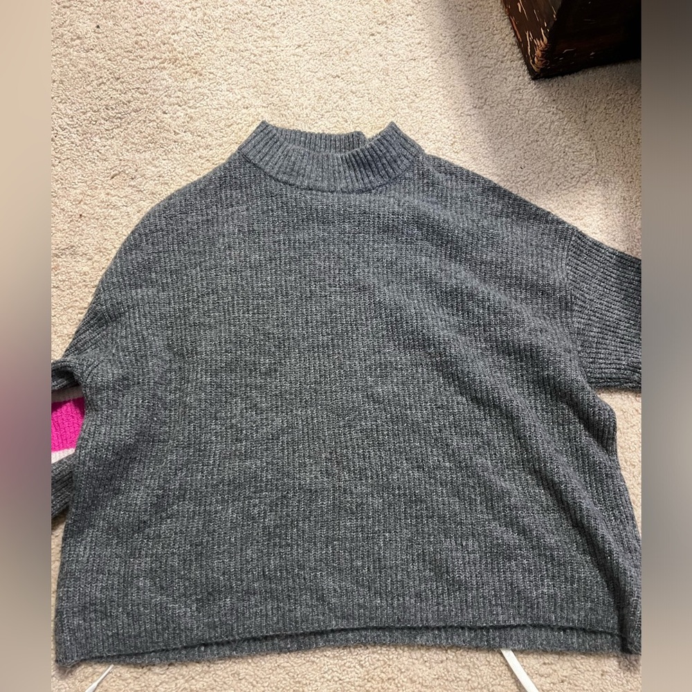 Grey Sweater With Color Block On Arm - image 1